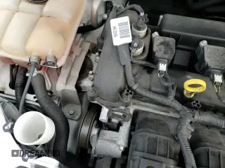 ✅ 2017 Ford Focus SE • VIN: 1FADP3K21HL225198 • Lot: 91877015. Wystawiony na Copart z przebiegiem 79 894 mil. Bezpłatny archiwum sprzedaży aukcyjnych z USA i szczegółowy raport historii pojazdu na DreamBid. Zdjęcie 16.