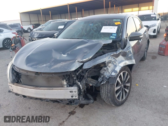 ✅ 2017 Nissan Altima SL • VIN: 1N4AL3AP6HC178620 • Lot: 44173071. Wystawiony na IAAI z przebiegiem Nie podano. Bezpłatny archiwum sprzedaży aukcyjnych z USA i szczegółowy raport historii pojazdu na DreamBid. Zdjęcie 17.