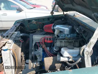 ✅ 1987 Ford F-250 • VIN: 2FTFF25N1HCA70815 • Лот: 43180147. Опубликован ранее на IAAI с пробегом 48 116 миль. Бесплатный доступ к архиву аукционных продаж из США и подробный отчёт об истории автомобиля на DreamBid. Изображение 14.