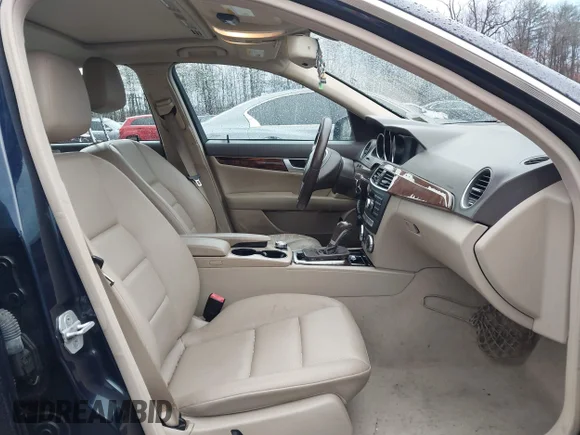 ✅ 2014 Mercedes-Benz C 250 Sport • VIN: WDDGF4HB9EG248018 • Lot: 43985801. Listed on IAAI with 136,864 mi. Free auction sales archive from the USA and detailed vehicle history report at DreamBid. Image 5.
