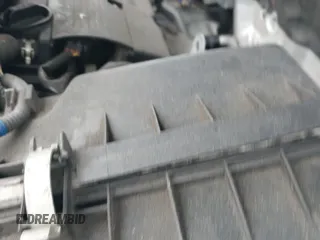 ✅ 2021 Mitsubishi Outlander ES • VIN: JA4ARUAUXMU008912 • Lot: 42926205. Listed on IAAI with 45,247 mi. Free auction sales archive from the USA and detailed vehicle history report at DreamBid. Image 21.