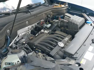 ✅ 2018 Volkswagen Atlas SEL Premium • VIN: 1V2NR2CA1JC530049 • Lot: 42529479. Wystawiony na IAAI z przebiegiem 84 882 mil. Bezpłatny archiwum sprzedaży aukcyjnych z USA i szczegółowy raport historii pojazdu na DreamBid. Zdjęcie 19.