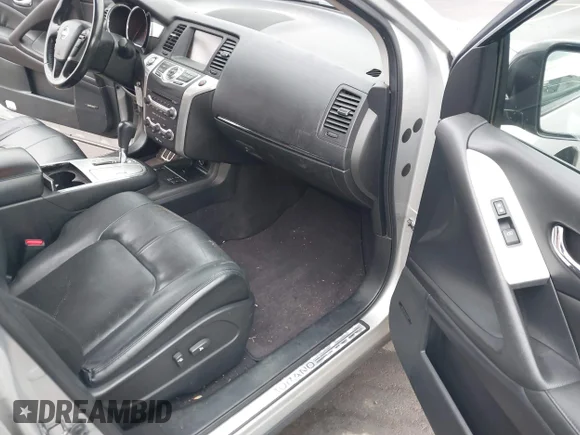 ✅ 2009 Nissan Murano S • VIN: JN8AZ18W99W160594 • Lot: 44759196. Listed on IAAI with 204,911 mi. Free auction sales archive from the USA and detailed vehicle history report at DreamBid. Image 5.