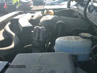 ✅ 2005 Chevrolet Suburban LT • VIN: 3GNGK26U15G192571 • Лот: 42652990. Опубликован ранее на IAAI с пробегом 215 182 миль. Бесплатный доступ к архиву аукционных продаж из США и подробный отчёт об истории автомобиля на DreamBid. Изображение 12.