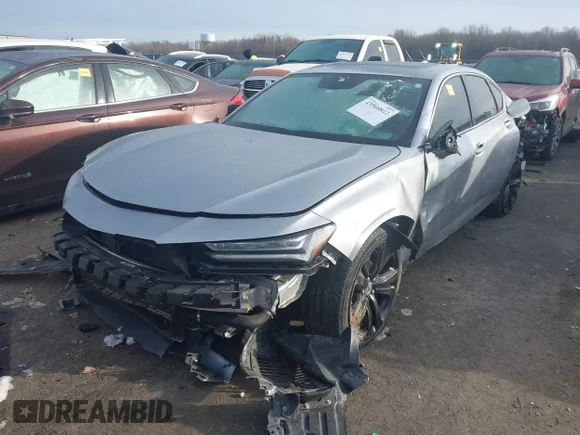 ✅ 2021 Acura TLX Technology • VIN: 19UUB6F44MA002764 • Lot: 43960842. Wystawiony na IAAI z przebiegiem 40 647 mil. Bezpłatny archiwum sprzedaży aukcyjnych z USA i szczegółowy raport historii pojazdu na DreamBid. Zdjęcie 2.