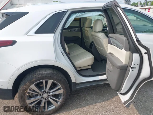 ✅ 2020 Cadillac XT5 Premium Luxury FWD • VIN: 1GYKNCRS0LZ116986 • Lot: 42390347. Wystawiony na IAAI z przebiegiem 78 007 mil. Bezpłatny archiwum sprzedaży aukcyjnych z USA i szczegółowy raport historii pojazdu na DreamBid. Zdjęcie 8.