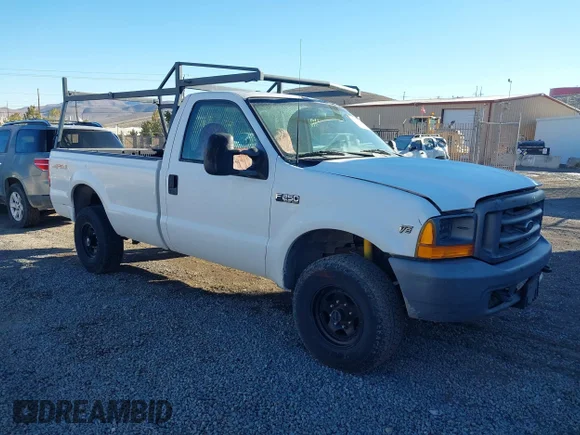 ✅ 1999 Ford F-250 XL • VIN: 1FTNF21L1XED76616 • Lot: 44011301. Wystawiony na IAAI z przebiegiem 192 111 mil. Bezpłatny archiwum sprzedaży aukcyjnych z USA i szczegółowy raport historii pojazdu na DreamBid. Zdjęcie 1.