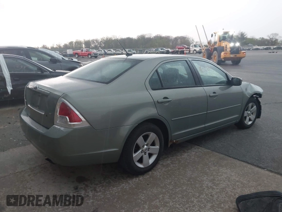 ✅ 2009 Ford Fusion SE • VIN: 3FAHP07Z39R143854 • Lot: 44935819. Wystawiony na IAAI z przebiegiem 183 236 mil. Bezpłatny archiwum sprzedaży aukcyjnych z USA i szczegółowy raport historii pojazdu na DreamBid. Zdjęcie 4.