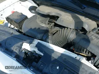 ✅ 2017 Chrysler 300 Limited • VIN: 2C3CCAAG6HH521600 • Lot: 43347181. Wystawiony na IAAI z przebiegiem 103 293 mil. Bezpłatny archiwum sprzedaży aukcyjnych z USA i szczegółowy raport historii pojazdu na DreamBid. Zdjęcie 20.