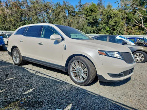 ✅ 2016 Lincoln MKT EcoBoost • VIN: 2LMHJ5AT0GBL01656 • Lot: 93240715. Listed on Copart with Not provided. Free auction sales archive from the USA and detailed vehicle history report at DreamBid. Image 4.