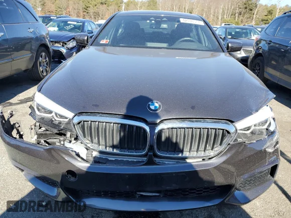✅ 2020 BMW 5 Series 530i xDrive • VIN: WBAJR7C07LCD17517 • Лот: 42046514. Опубліковано раніше на Copart з пробігом 18 836 миль. Безкоштовний доступ до архіву аукціонних продажів зі США та докладний звіт про історію автомобіля на DreamBid. Зображення 5.