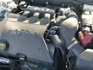 ✅ 2011 Lincoln MKZ • VIN: 3LNHL2GC3BR755602 • Lot: 43511689. Wystawiony na IAAI z przebiegiem 127 563 mil. Bezpłatny archiwum sprzedaży aukcyjnych z USA i szczegółowy raport historii pojazdu na DreamBid. Zdjęcie 17.