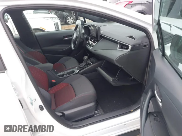 ✅ 2026 Toyota Corolla SE • VIN: 5YFS4MCE8TP263505 • Lot: 45003507. Listed on IAAI with 7,059 mi. Free auction sales archive from the USA and detailed vehicle history report at DreamBid. Image 5.