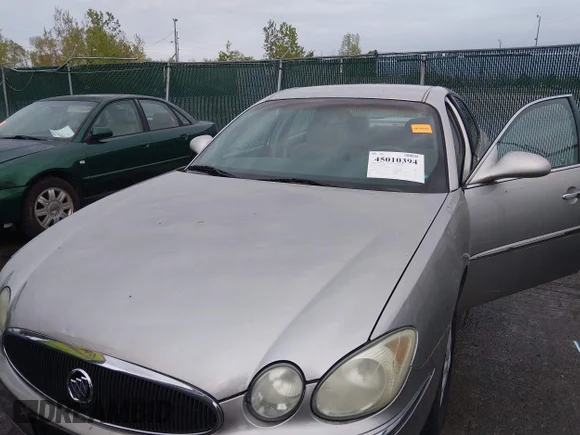 ✅ 2006 Buick LaCrosse CXL • VIN: 2G4WD582961210106 • Lot: 45010394. Wystawiony na IAAI z przebiegiem 37 682 mil. Bezpłatny archiwum sprzedaży aukcyjnych z USA i szczegółowy raport historii pojazdu na DreamBid. Zdjęcie 6.