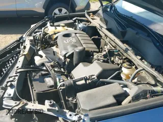 ✅ 2010 Toyota RAV4 • VIN: JTMBF4DV1AD033605 • Lot: 43037727. Wystawiony na IAAI z przebiegiem 121 846 mil. Bezpłatny archiwum sprzedaży aukcyjnych z USA i szczegółowy raport historii pojazdu na DreamBid. Zdjęcie 19.