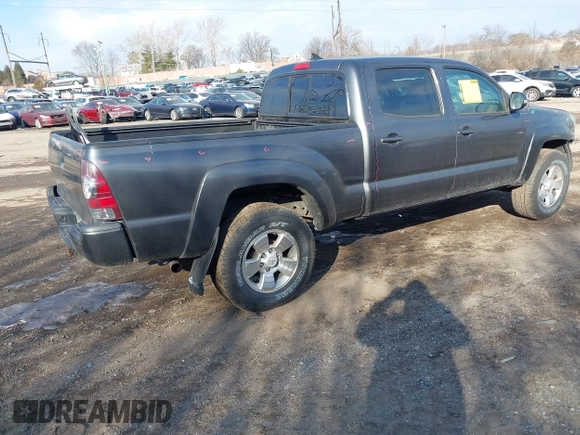 ✅ 2015 Toyota Tacoma • VIN: 3TMMU4FN9FM077181 • Lot: 44065112. Wystawiony na IAAI z przebiegiem 175 884 mil. Bezpłatny archiwum sprzedaży aukcyjnych z USA i szczegółowy raport historii pojazdu na DreamBid. Zdjęcie 4.