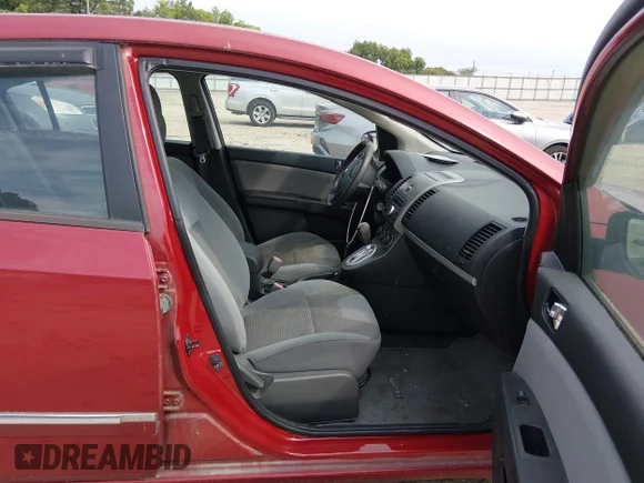 ✅ 2012 Nissan Sentra S • VIN: 3N1AB6APXCL681615 • Lot: 45483426. Wystawiony na IAAI z przebiegiem 65 025 mil. Bezpłatny archiwum sprzedaży aukcyjnych z USA i szczegółowy raport historii pojazdu na DreamBid. Zdjęcie 5.