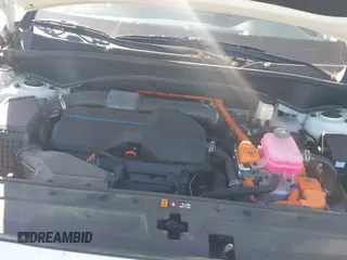 ✅ 2023 Hyundai Santa Fe Limited • VIN: 5NMS5DA17PH000984 • Lot: 43314417. Listed on IAAI with 30,131 mi. Free auction sales archive from the USA and detailed vehicle history report at DreamBid. Image 19.