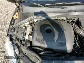 ✅ 2017 Volvo XC60 Inscription • VIN: YV449MRU7H2013829 • Lot: 65757365. Wystawiony na Copart z przebiegiem 75 526 mil. Bezpłatny archiwum sprzedaży aukcyjnych z USA i szczegółowy raport historii pojazdu na DreamBid. Zdjęcie 16.