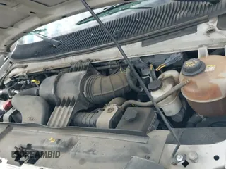 ✅ 2010 Ford Econoline Passenger XL • VIN: 1FBSS3BL6ADA81371 • Lot: 41192772. Wystawiony na IAAI z przebiegiem 154 886 mil. Bezpłatny archiwum sprzedaży aukcyjnych z USA i szczegółowy raport historii pojazdu na DreamBid. Zdjęcie 23.