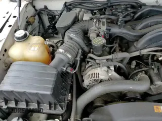 ✅ 2004 Mercury Mountaineer Convenience • VIN: 4M2ZU86K74UJ15058 • Lot: 84393964. Wystawiony na Copart z przebiegiem 141 656 mil. Bezpłatny archiwum sprzedaży aukcyjnych z USA i szczegółowy raport historii pojazdu na DreamBid. Zdjęcie 16.