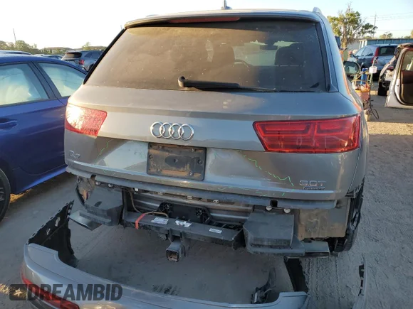✅ 2017 Audi Q7 Premium Plus • VIN: WA1LAAF70HD056507 • Лот: 44342403. Опубліковано раніше на Copart з пробігом 50 343 миль. Безкоштовний доступ до архіву аукціонних продажів зі США та докладний звіт про історію автомобіля на DreamBid. Зображення 6.