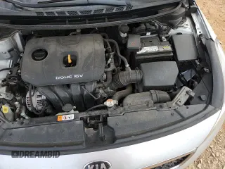 ✅ 2017 Kia Forte LX • VIN: 3KPFK4A71HE132985 • Lot: 85344785. Wystawiony na Copart z przebiegiem 93 206 mil. Bezpłatny archiwum sprzedaży aukcyjnych z USA i szczegółowy raport historii pojazdu na DreamBid. Zdjęcie 15.