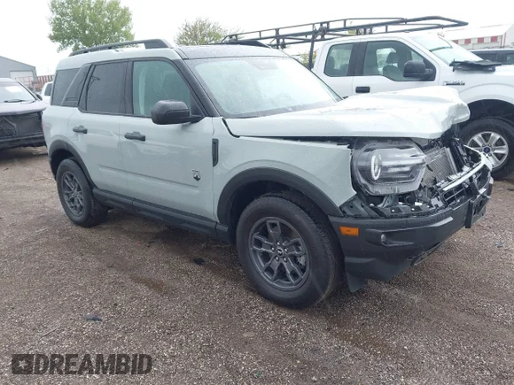 ✅ 2024 Ford Bronco Sport Big Bend • VIN: 3FMCR9B66RRE65531 • Лот: 45041841. Опубліковано раніше на IAAI з пробігом 34 774 миль. Безкоштовний доступ до архіву аукціонних продажів зі США та докладний звіт про історію автомобіля на DreamBid. Зображення 1.