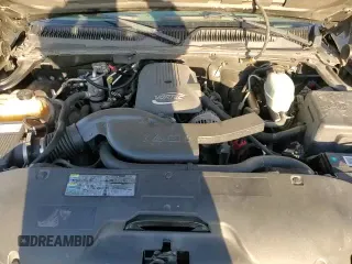 ✅ 2005 GMC Yukon SLE • VIN: 1GKEC13T95R249509 • Lot: 86446534. Wystawiony na Copart z przebiegiem 146 274 mil. Bezpłatny archiwum sprzedaży aukcyjnych z USA i szczegółowy raport historii pojazdu na DreamBid. Zdjęcie 14.