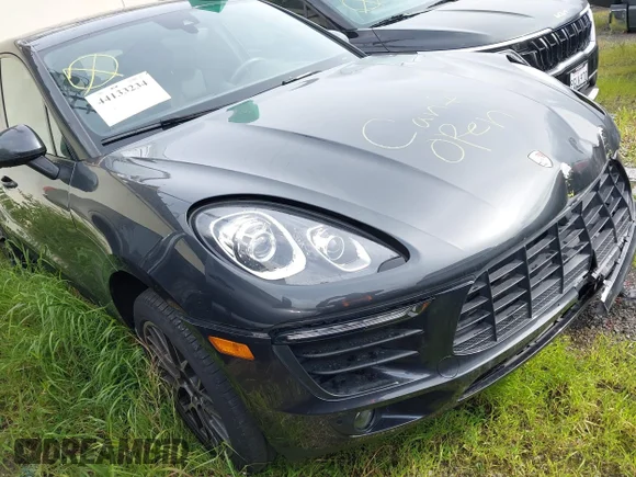 ✅ 2018 Porsche Macan • VIN: WP1AA2A56JLB03073 • Лот: 44133234. Опубліковано раніше на IAAI з пробігом 27 529 миль. Безкоштовний доступ до архіву аукціонних продажів зі США та докладний звіт про історію автомобіля на DreamBid. Зображення 1.