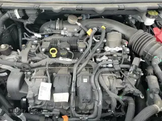 ✅ 2019 Ford Edge Titanium • VIN: 2FMPK3K97KBB67006 • Lot: 89907125. Wystawiony na Copart z przebiegiem 39 975 mil. Bezpłatny archiwum sprzedaży aukcyjnych z USA i szczegółowy raport historii pojazdu na DreamBid. Zdjęcie 16.