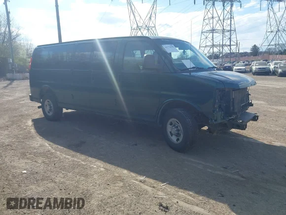 ✅ 2014 Chevrolet Express Passenger LT • VIN: 1GAZG1FG6E1191222 • Lot: 44772598. Listed on IAAI with 96,123 mi. Free auction sales archive from the USA and detailed vehicle history report at DreamBid. Image 1.