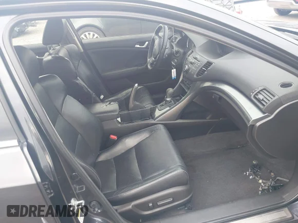 ✅ 2013 Acura TSX • VIN: JH4CW2H50DC000395 • Lot: 43661584. Listed on IAAI with 130,052 mi. Free auction sales archive from the USA and detailed vehicle history report at DreamBid. Image 5.