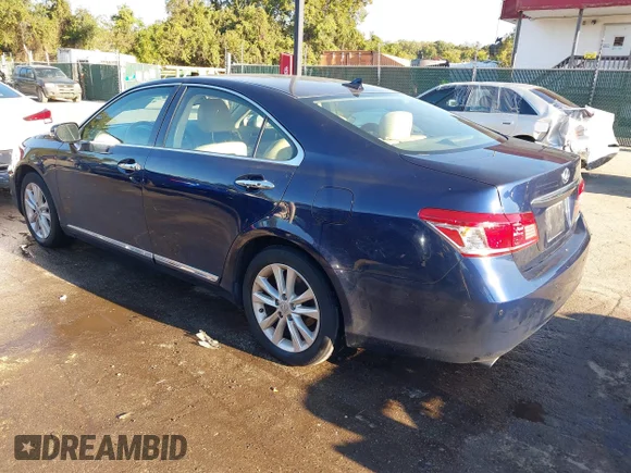 ✅ 2011 Lexus ES 330 • VIN: JTHBK1EG7B2439250 • Лот: 40611915. Опубликован ранее на IAAI с пробегом 230 111 миль. Бесплатный доступ к архиву аукционных продаж из США и подробный отчёт об истории автомобиля на DreamBid. Изображение 3.