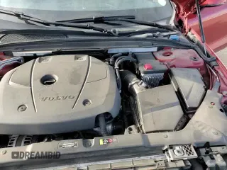 ✅ 2020 Volvo V60 • VIN: YV4102WKXL1034242 • Lot: 80143055. Wystawiony na Copart z przebiegiem 68 579 mil. Bezpłatny archiwum sprzedaży aukcyjnych z USA i szczegółowy raport historii pojazdu na DreamBid. Zdjęcie 13.