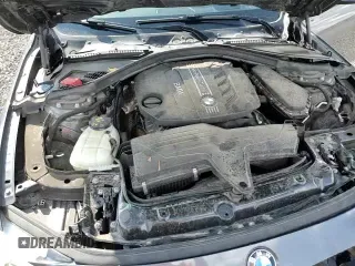 2018 BMW 3 Series 328d xDrive с VIN WBA8J1C55JA379468, выставлен на аукционе Copart как лот 80497915 с пробегом 84 486 миль миль и Списание • Salvage title. История ставок и продаж доступна на DreamBid. Изображение 13.