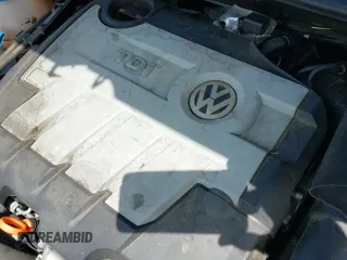 ✅ 2013 Volkswagen Golf TDI • VIN: WVWDM7AJ9DW117133 • Лот: 42543263. Опубликован ранее на IAAI с пробегом 130 116 миль. Бесплатный доступ к архиву аукционных продаж из США и подробный отчёт об истории автомобиля на DreamBid. Изображение 14.