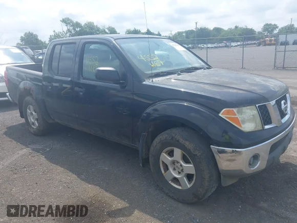 ✅ 2006 Nissan Frontier LE • VIN: 1N6AD07W26C475768 • Lot: 45521169. Wystawiony na IAAI z przebiegiem 274 779 mil. Bezpłatny archiwum sprzedaży aukcyjnych z USA i szczegółowy raport historii pojazdu na DreamBid. Zdjęcie 1.