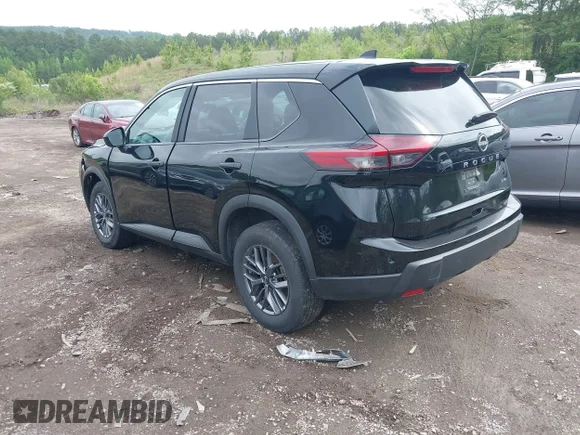 ✅ 2024 Nissan Rogue S • VIN: 5N1BT3AB5RC685914 • Lot: 42119268. Wystawiony na IAAI z przebiegiem 30 165 mil. Bezpłatny archiwum sprzedaży aukcyjnych z USA i szczegółowy raport historii pojazdu na DreamBid. Zdjęcie 3.