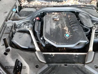 ✅ 2019 BMW 5 Series 540i • VIN: WBAJE5C5XKWE66349 • Lot: 92301695. Wystawiony na Copart z przebiegiem 41 553 mil. Bezpłatny archiwum sprzedaży aukcyjnych z USA i szczegółowy raport historii pojazdu na DreamBid. Zdjęcie 13.