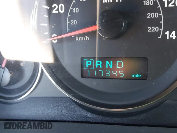✅ 2005 Jeep Grand Cherokee Limited • VIN: 1J4HS58N65C607191 • Лот: 43769495. Опубліковано раніше на IAAI з пробігом 117 345 миль. Безкоштовний доступ до архіву аукціонних продажів зі США та докладний звіт про історію автомобіля на DreamBid. Зображення 7.