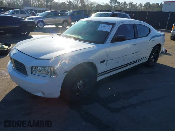 ✅ 2010 Dodge Charger Police • VIN: 2B3AA4CT5AH161604 • Lot: 41814567. Wystawiony na IAAI z przebiegiem 195 507 mil. Bezpłatny archiwum sprzedaży aukcyjnych z USA i szczegółowy raport historii pojazdu na DreamBid. Zdjęcie 2.