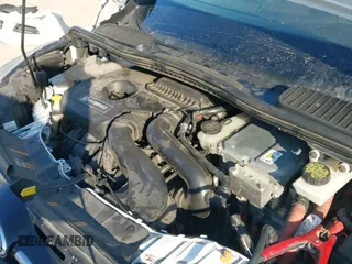 ✅ 2014 Ford C-Max SE • VIN: 1FADP5AU2EL505139 • Lot: 43439457. Wystawiony na IAAI z przebiegiem 121 852 mil. Bezpłatny archiwum sprzedaży aukcyjnych z USA i szczegółowy raport historii pojazdu na DreamBid. Zdjęcie 19.