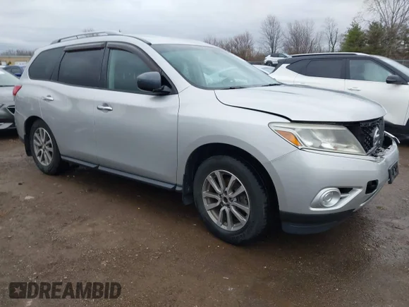 ✅ 2015 Nissan Pathfinder Platinum • VIN: 5N1AR2MMXFC689115 • Lot: 44590535. Listed on IAAI with 123,748 mi. Free auction sales archive from the USA and detailed vehicle history report at DreamBid. Image 1.