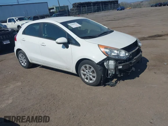 ✅ 2016 Kia Rio LX • VIN: KNADM5A37G6639587 • Lot: 44468122. Wystawiony na IAAI z przebiegiem 163 585 mil. Bezpłatny archiwum sprzedaży aukcyjnych z USA i szczegółowy raport historii pojazdu na DreamBid. Zdjęcie 1.