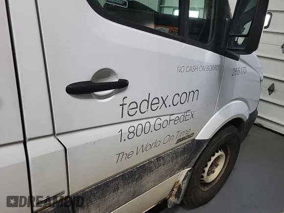 ✅ 2014 Mercedes-Benz Sprinter • VIN: WD3PE8DE6E5902242 • Лот: 42088346. Опубликован ранее на IAAI с пробегом 378 683 миль. Бесплатный доступ к архиву аукционных продаж из США и подробный отчёт об истории автомобиля на DreamBid. Изображение 1.