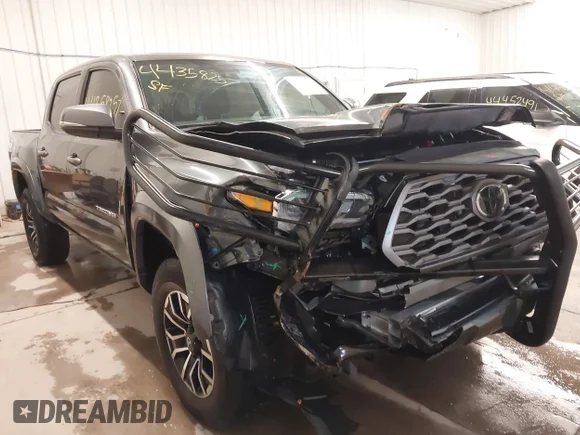 ✅ 2023 Toyota Tacoma TRD Off Road • VIN: 3TMCZ5AN7PM583085 • Lot: 44358257. Wystawiony na IAAI z przebiegiem 9 299 mil. Bezpłatny archiwum sprzedaży aukcyjnych z USA i szczegółowy raport historii pojazdu na DreamBid. Zdjęcie 6.