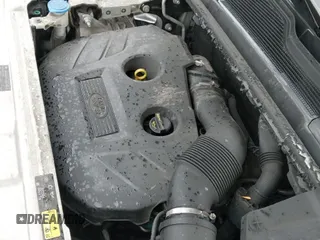 ✅ 2017 Land Rover Range Rover Evoque SE • VIN: SALVP2BG6HH181943 • Lot: 43547899. Listed on IAAI with 136,004 mi. Free auction sales archive from the USA and detailed vehicle history report at DreamBid. Image 19.