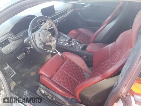 ✅ 2019 Audi S5 Premium Plus • VIN: WAUP4AF51KA069608 • Лот: 70706212. Опубліковано раніше на Copart з пробігом 19 225 миль. Безкоштовний доступ до архіву аукціонних продажів зі США та докладний звіт про історію автомобіля на DreamBid. Зображення 7.