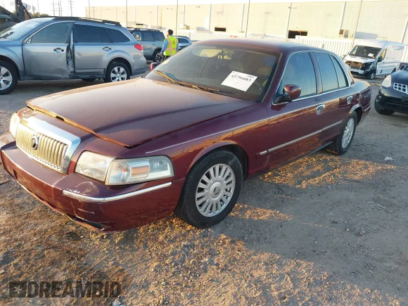 ✅ 2008 Mercury Grand Marquis LS • VIN: 2MEFM75V88X614849 • Lot: 43796083. Wystawiony na IAAI z przebiegiem Nie podano. Bezpłatny archiwum sprzedaży aukcyjnych z USA i szczegółowy raport historii pojazdu na DreamBid. Zdjęcie 2.